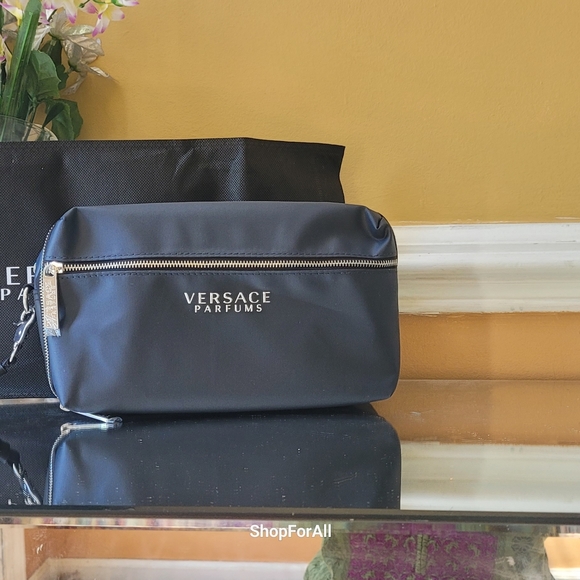 Versace - Picture 6 of 12